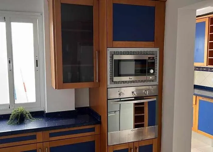 Apartamento Kalma 2 a 300mtrs de la playa con Piscina WIFI TV